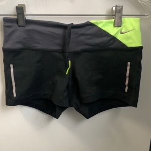 NIKE RUNNING SHORTS